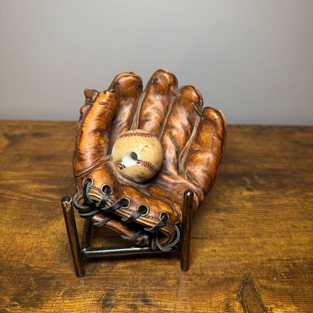 S. S. Sarna Vintage Baseball Glove Pen Holder Desk‎ Decor Mid Century Gift